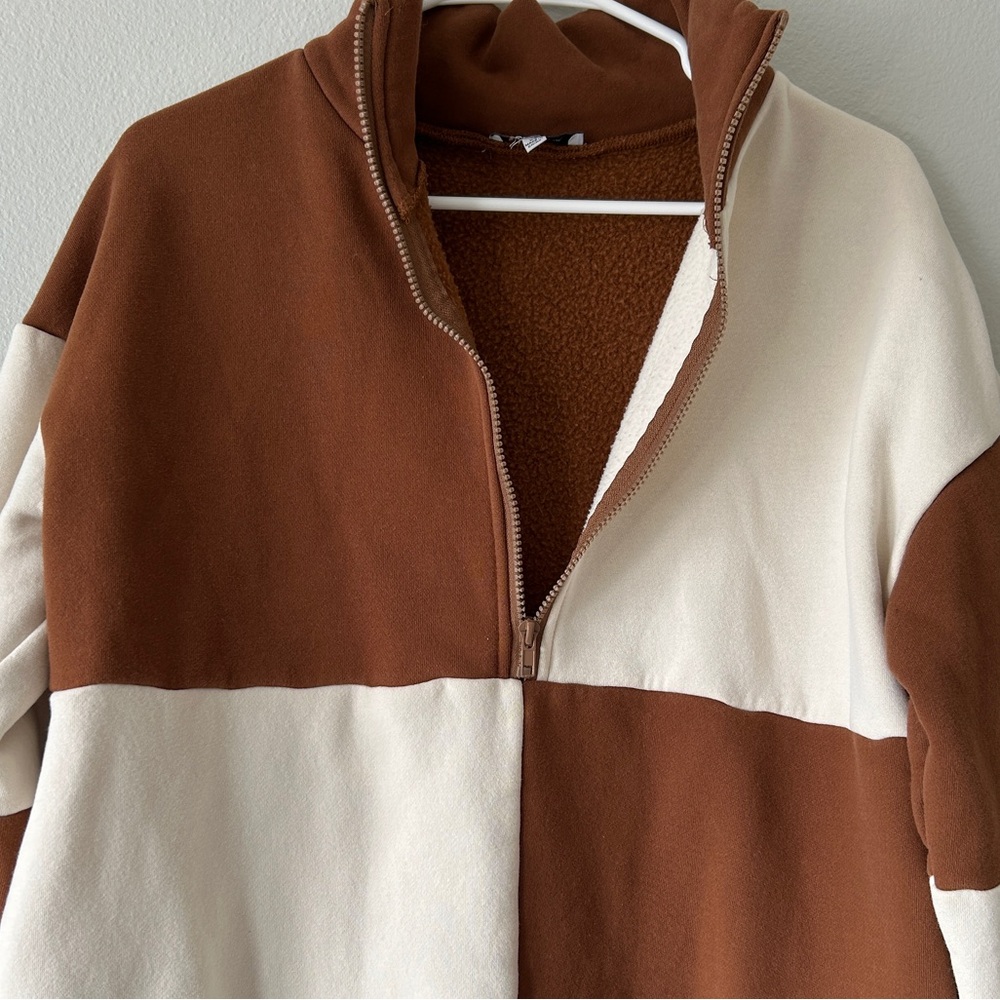 Piper and scoot half-zip